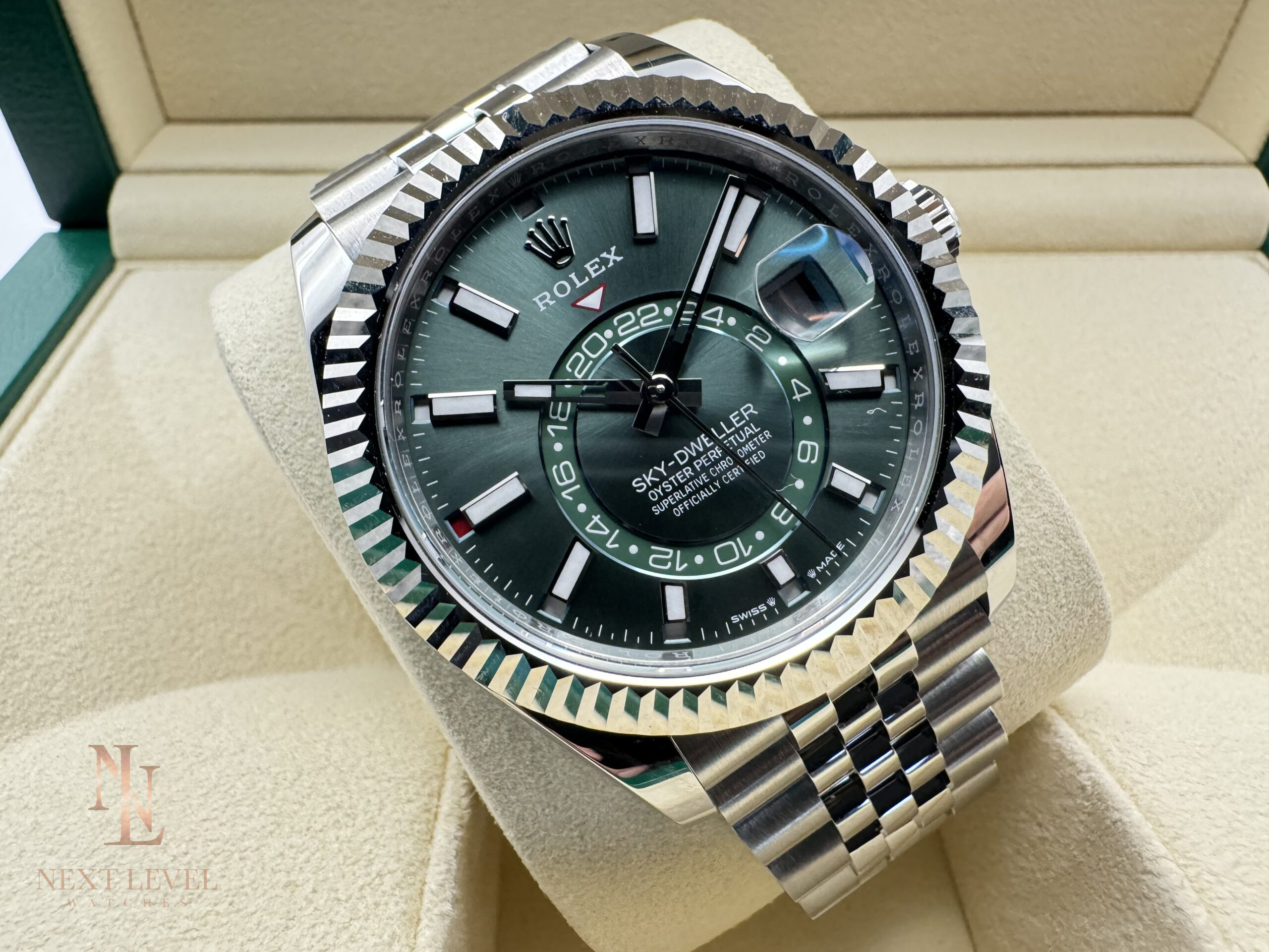 Rolex Skydweller Steel | Jubilee | Green dial | New | 2025