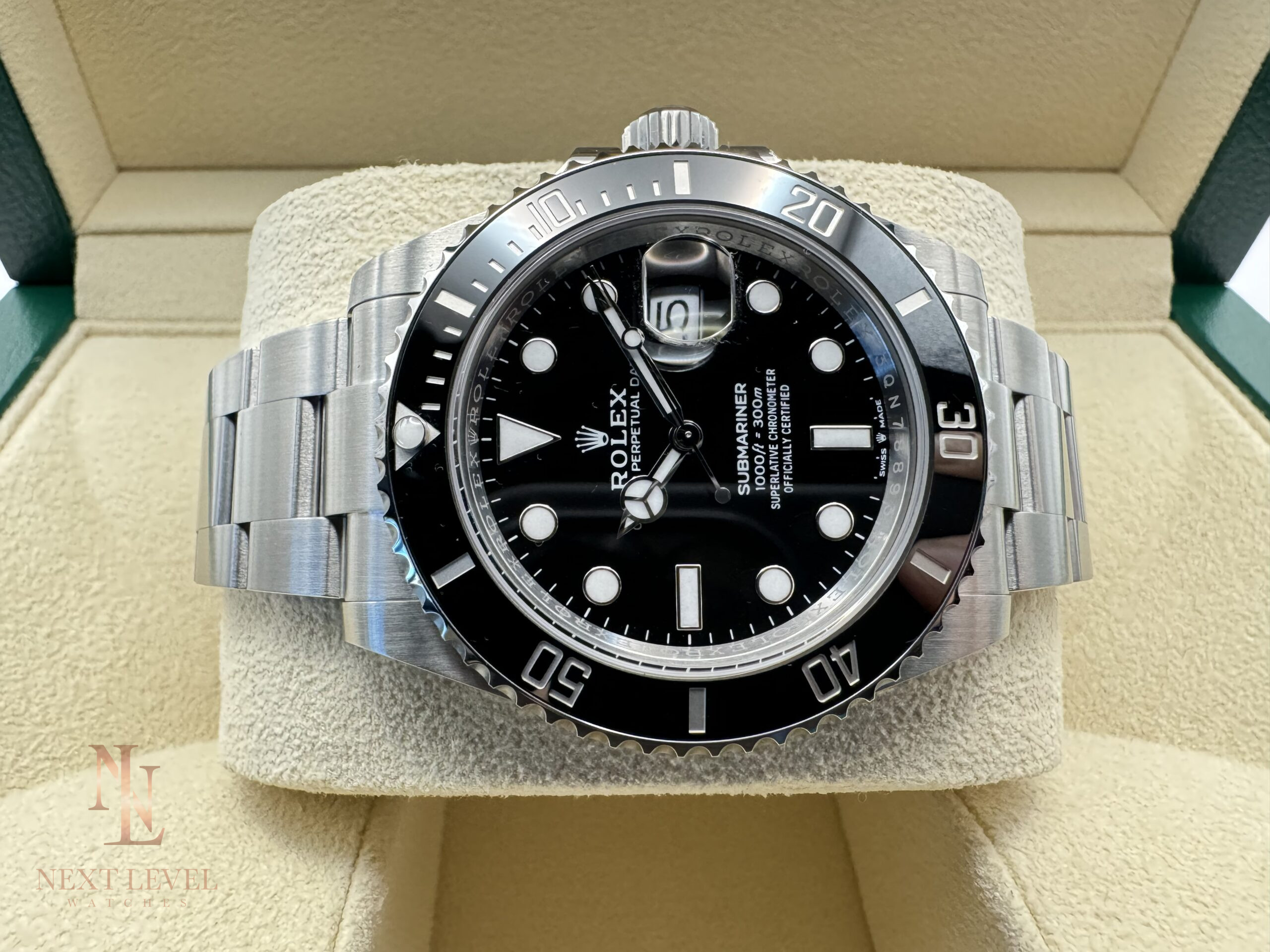 Rolex Submariner Date | New/Unworn | 2025 | Full set - Image 4