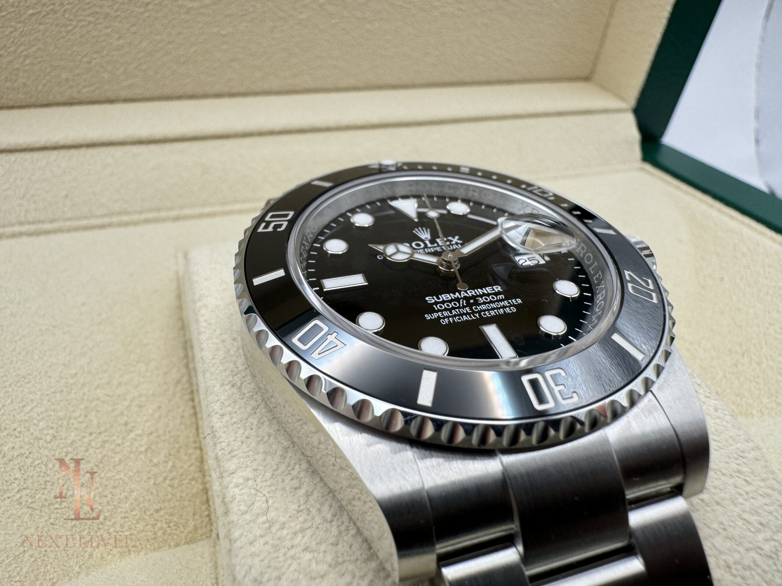 Rolex Submariner Date | New/Unworn | 2025 | Full set - Image 9