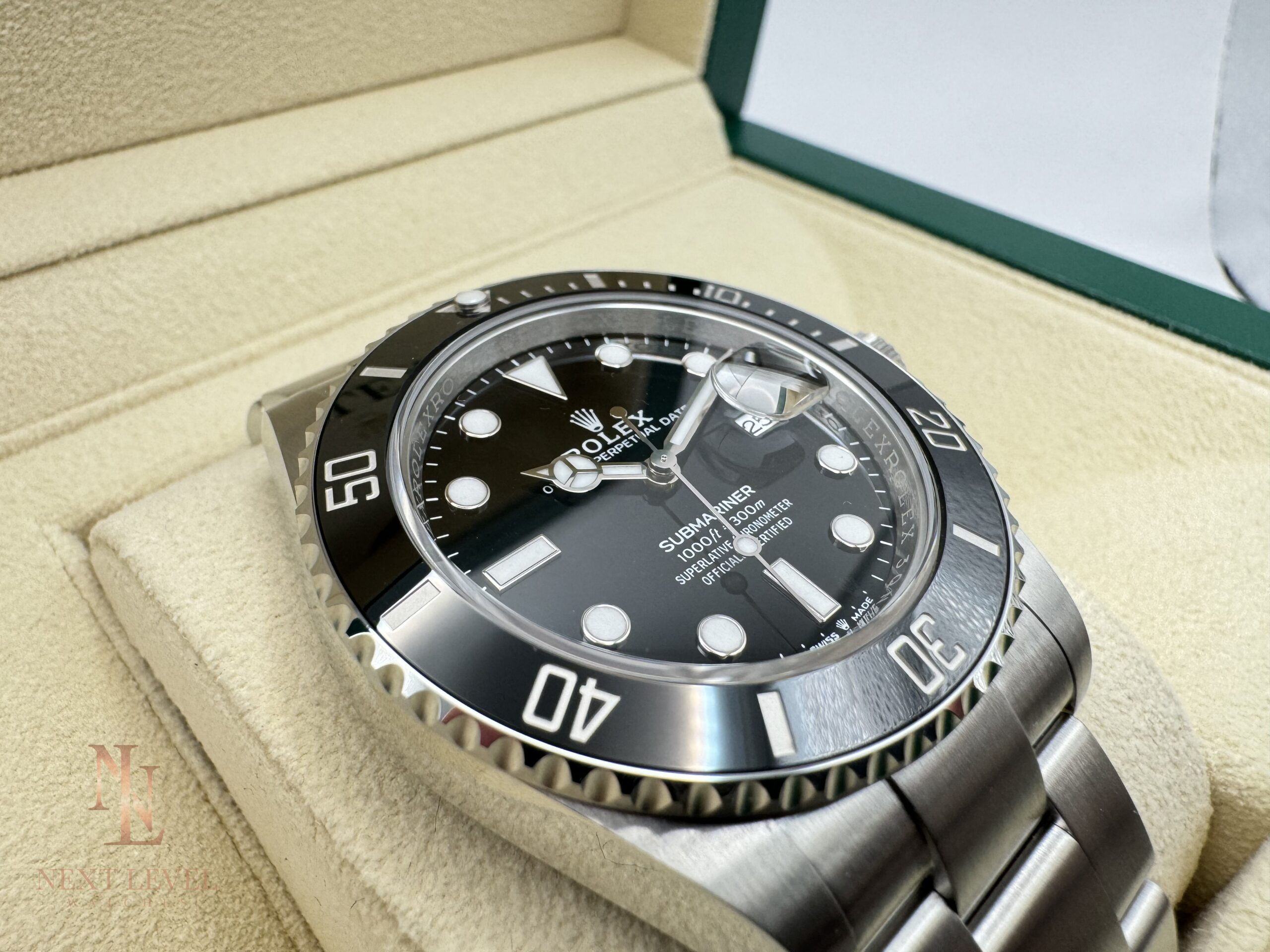 Rolex Submariner Date | New/Unworn | 2025 | Full set - Image 11