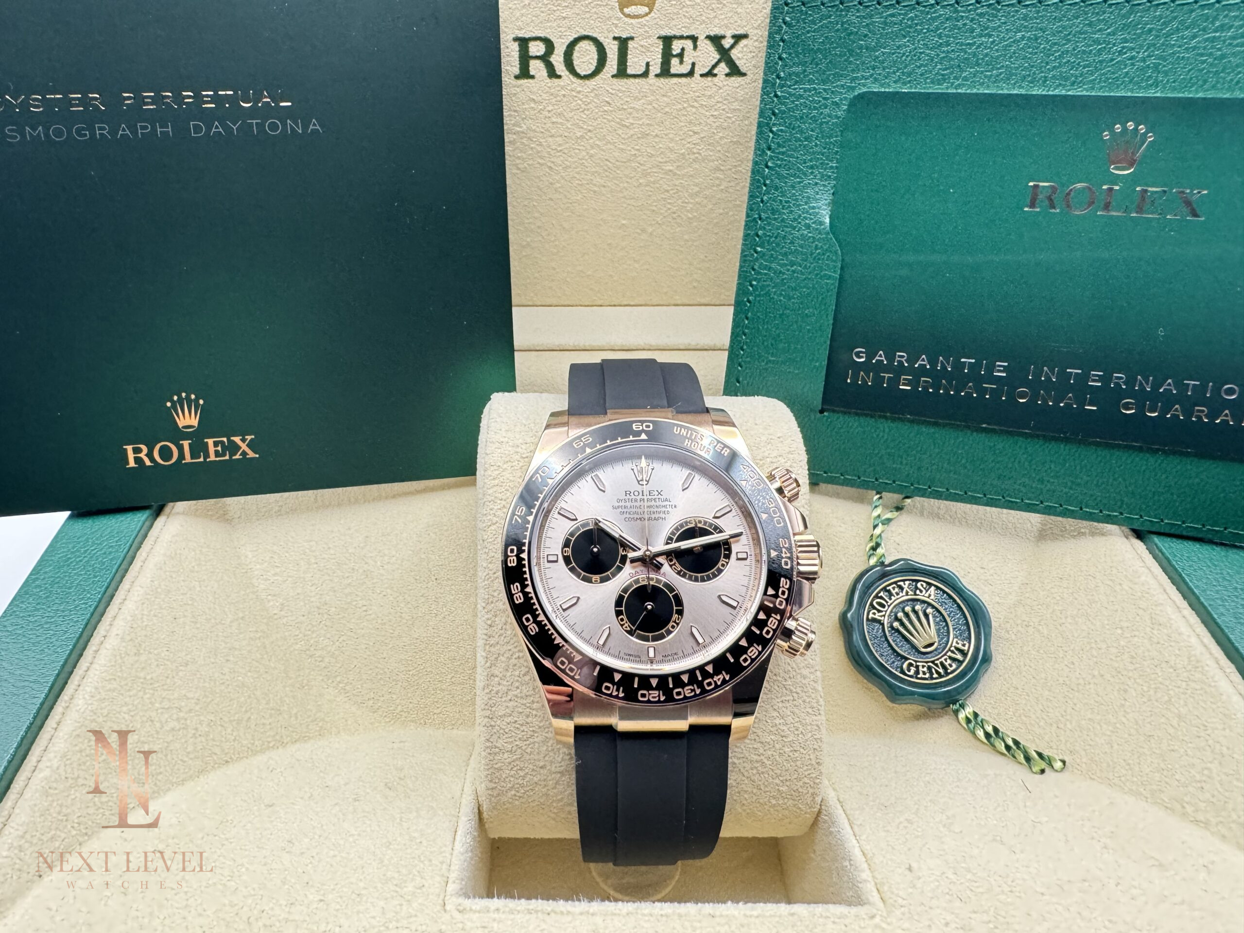 Rolex Daytona | Rose Gold | Oysterflex | Sundust Dial | New / Unworn | 2025 - Image 11
