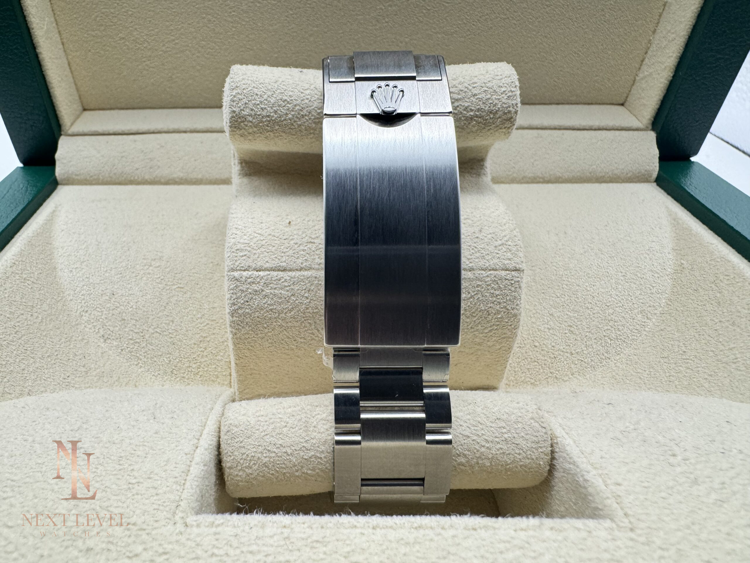 Rolex Submariner | New / Unworn | 2025 | Full Set - Image 5