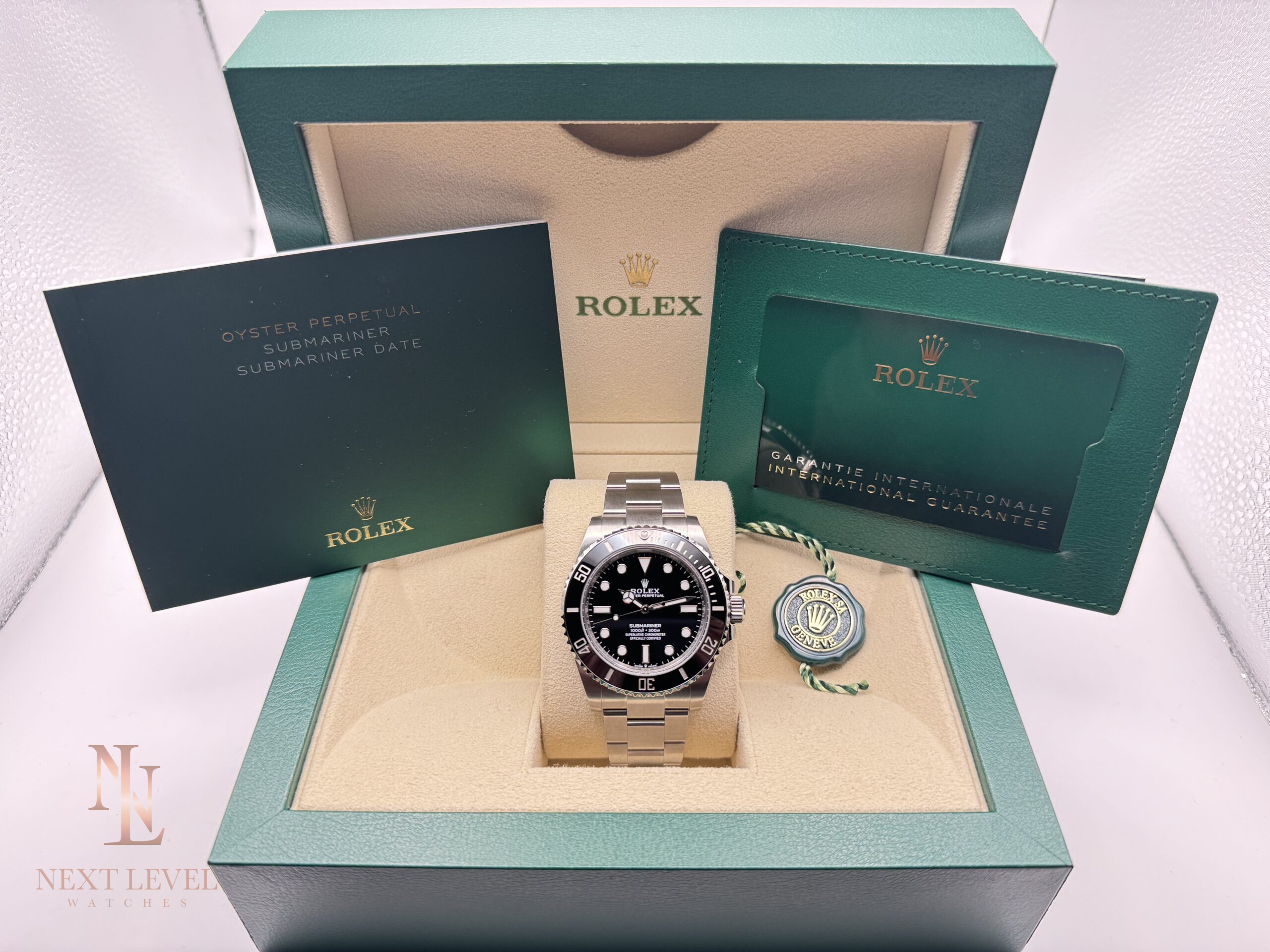Rolex Submariner | New / Unworn | 2025 | Full Set - Image 12